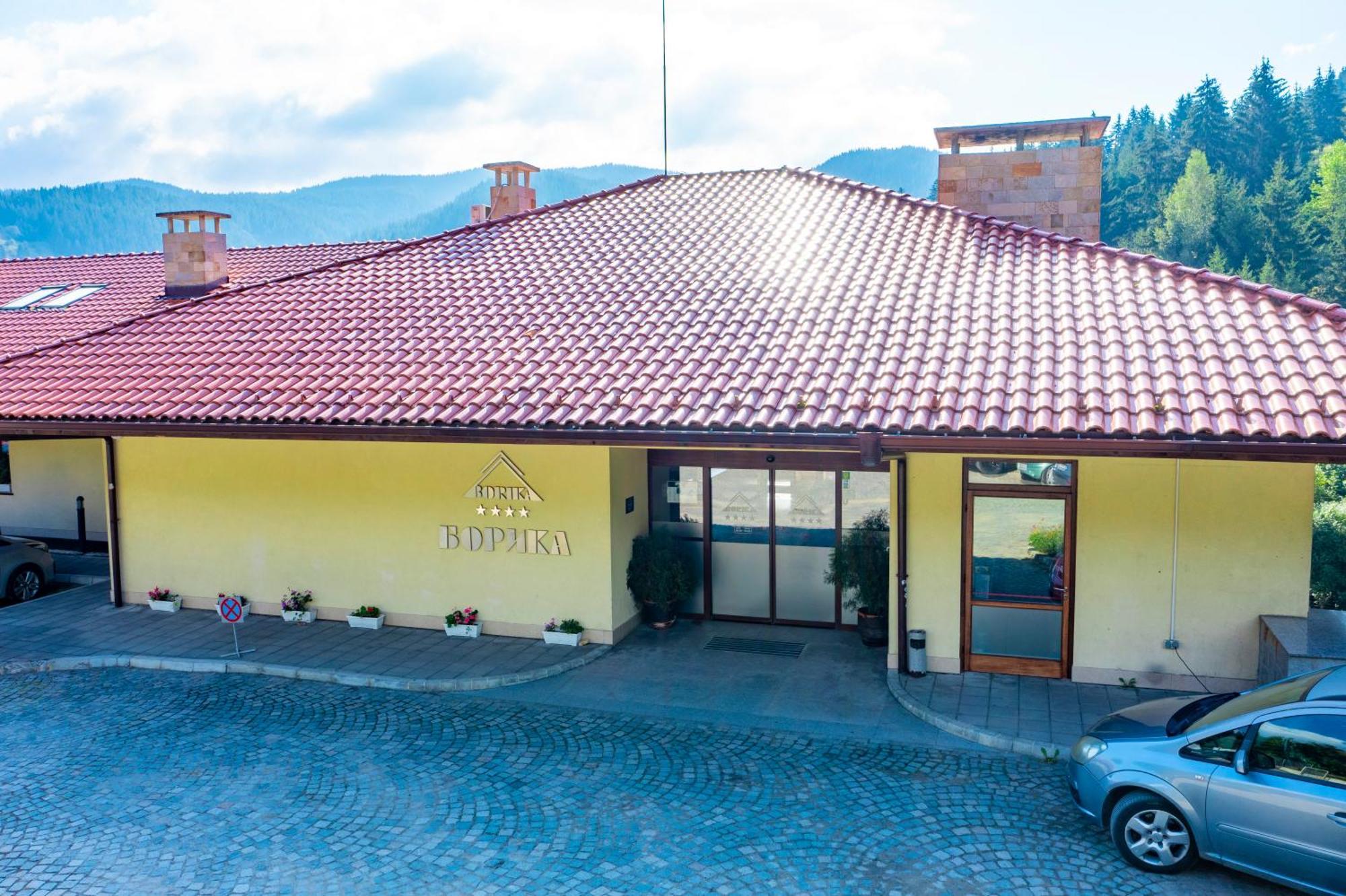 Borika Hotel Chepelare Eksteriør billede